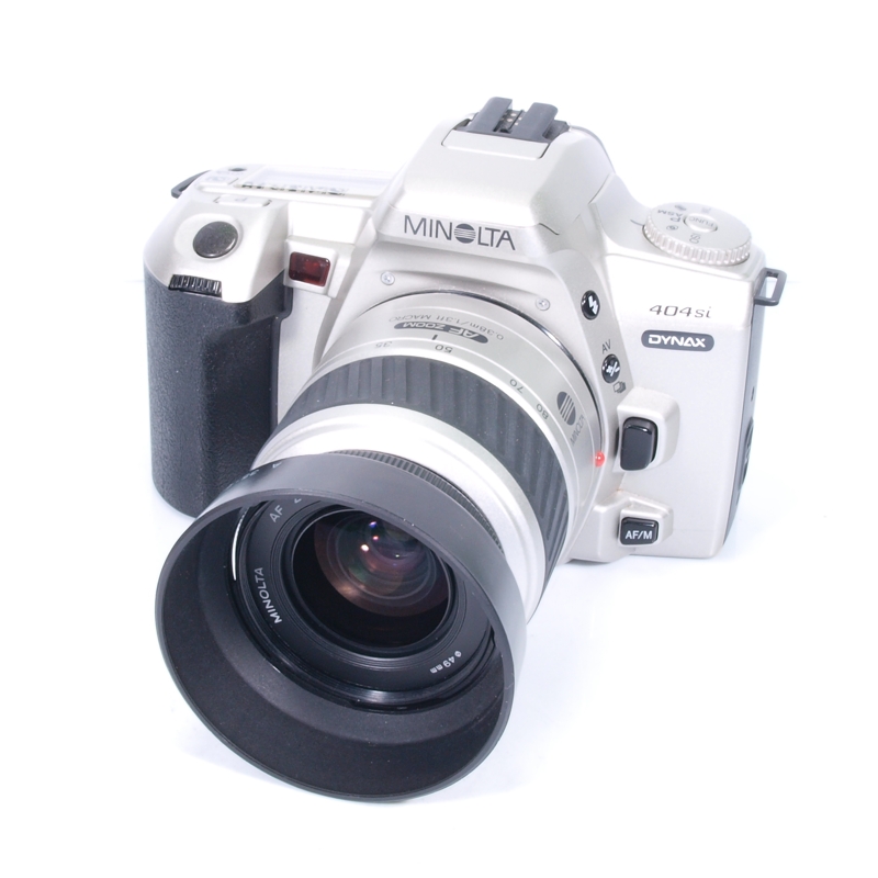 Minolta DYNAX 404si + AF 35-80mm