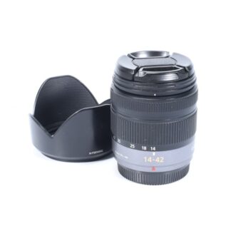 Panasonic LUMIX G VARIO 14-42mm f/3.5-5.6 ASPH. MEGA O.I.S.