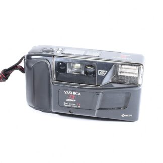 Yashica T3 Super Zeiss T* Tessar 35mm f/2.8