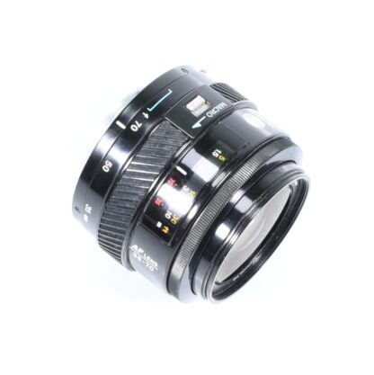 Minolta AF 35-70mm f/4 Macro - obrazek 2