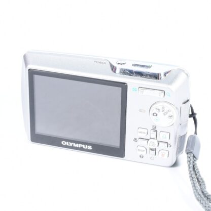 Olympus mju 740 Digital + xD 1GB - obrazek 4
