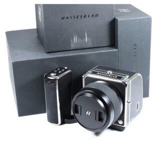 Hasselblad 907X 50C + XCD 45P/4 + Control Grip