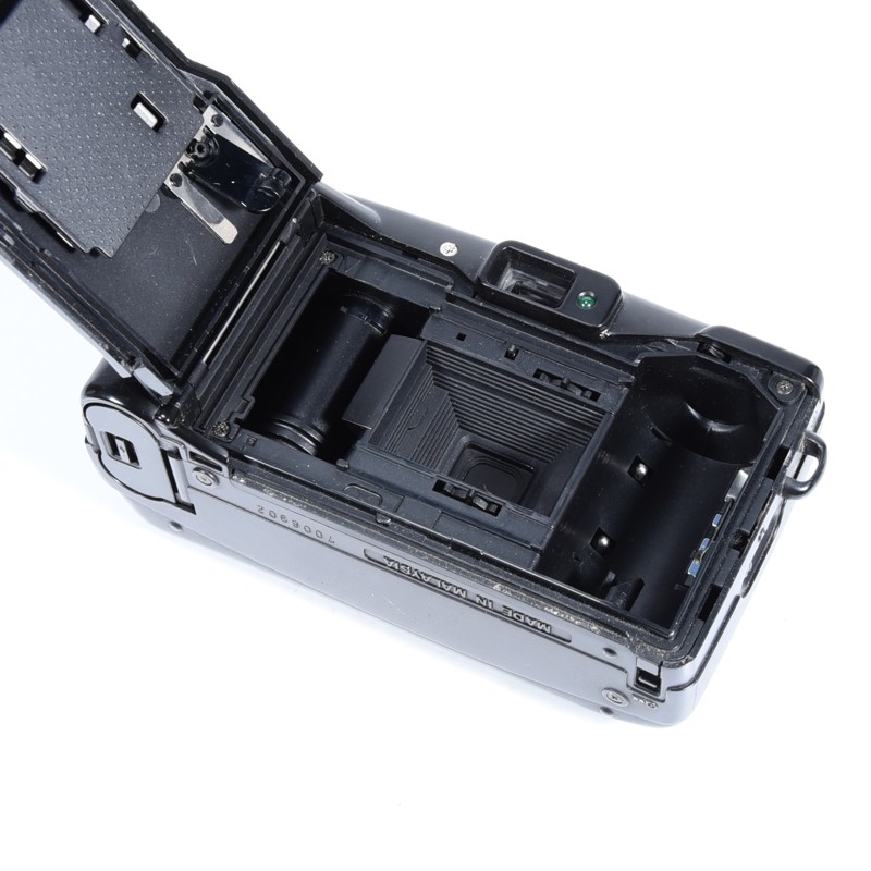 Nikon EF200 obiektyw 31mm - obrazek 4