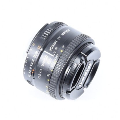Nikon AF  50mm f/1.8D - obrazek 2