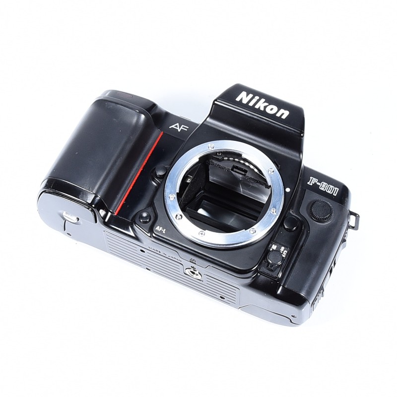 Nikon F-801 + Nikkor AF 35-70mm - obrazek 2