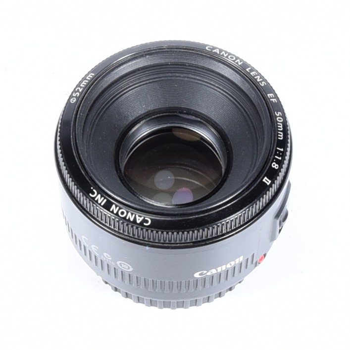 Canon EF 50mm f/1.8 II - obrazek 3