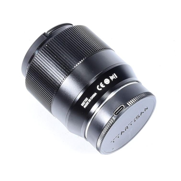 TTArtisan AF 56mm f/1.8 Fuji X - obrazek 3