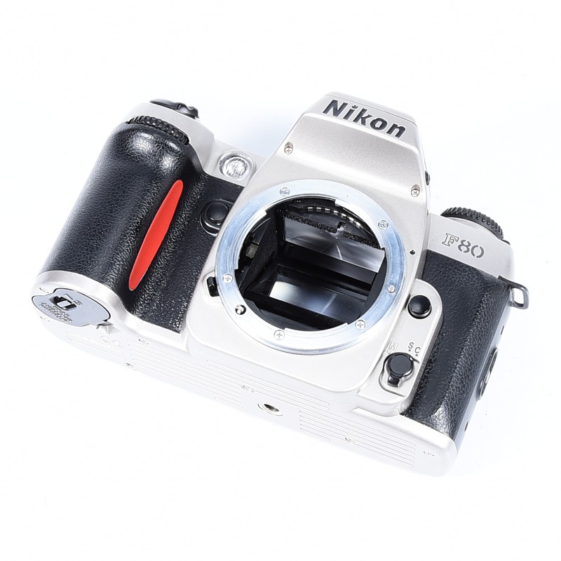 Nikon F80 + Nikkor AF 28-80mmG BOX jak nowy - obrazek 3