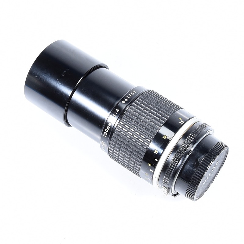 Nikon 200mm f/4 AI-s - obrazek 2