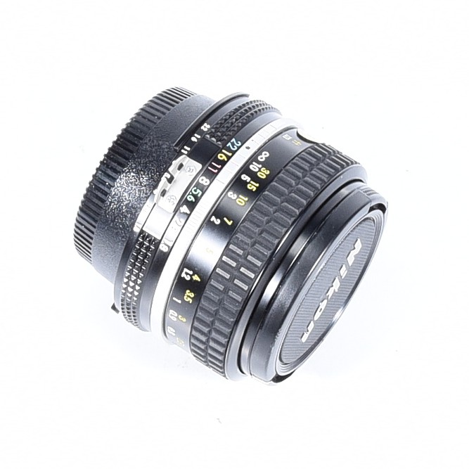 Nikon 50mm f/1.8 AI - obrazek 2