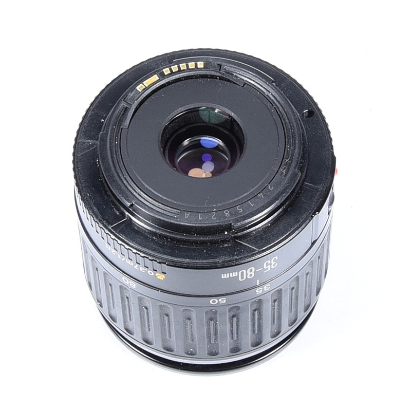 Canon EOS 500N + EF 35-80mm - obrazek 8