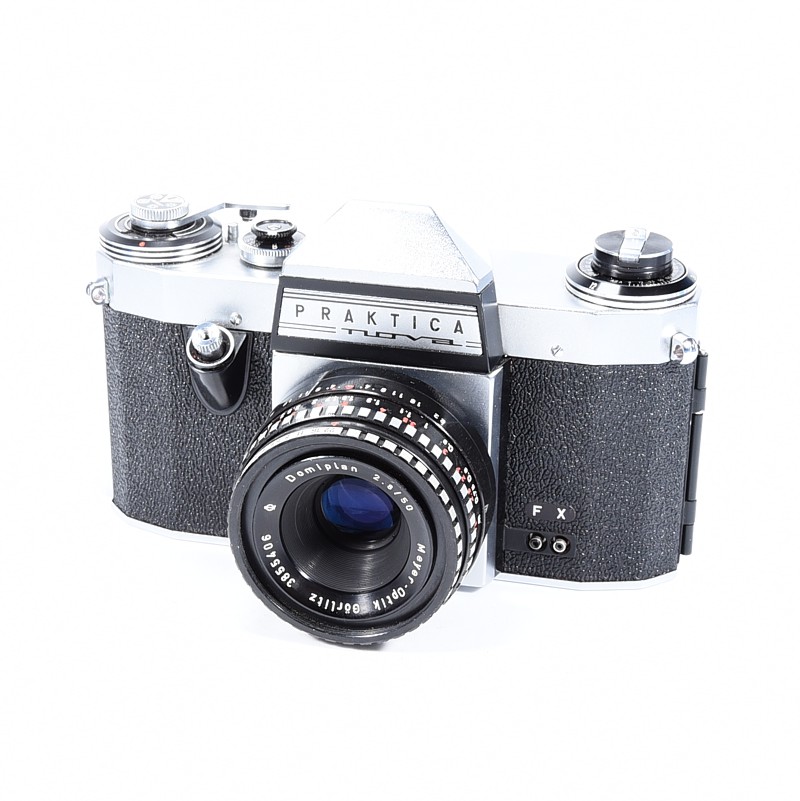 Praktica NOVA + DOMIPLAN 50mm f/2.8 - obrazek 2