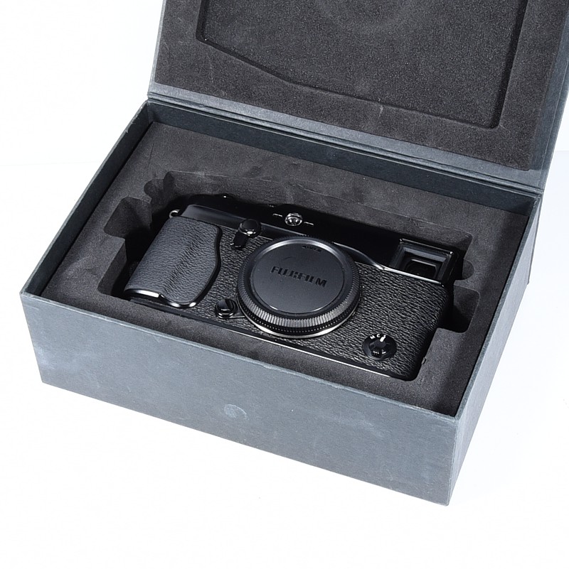 FujiFilm X-PRO1 body - obrazek 2