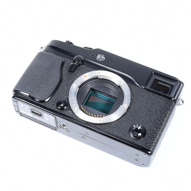 FujiFilm X-PRO1 body - obrazek 4