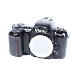 Nikon F-601 body