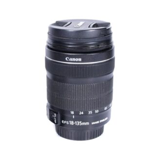 Canon EF-S 18-135mm f/3.5-5.6 IS STM