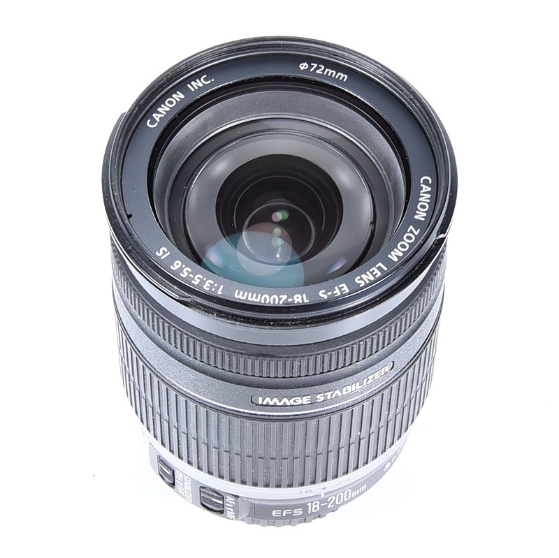 Canon EF-S 18-200mm f/3.5-5.6 IS - obrazek 4