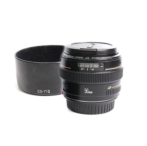 Canon EF 50mm f/1.4 USM