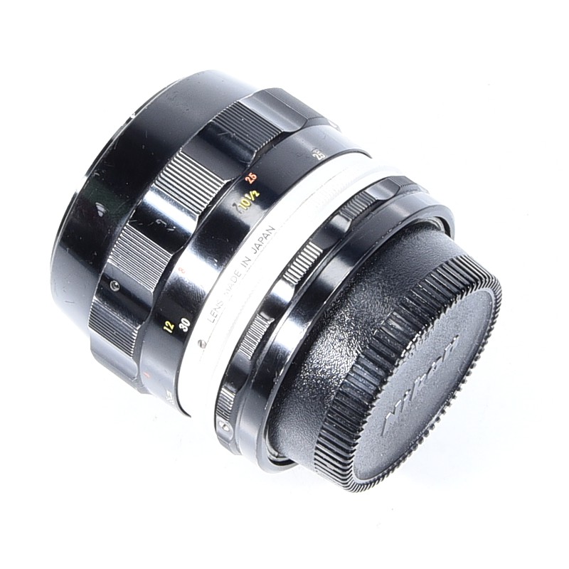 Nikon 55mm f/3.5 Micro-NIKKOR Auto + Extension Ring - obrazek 3