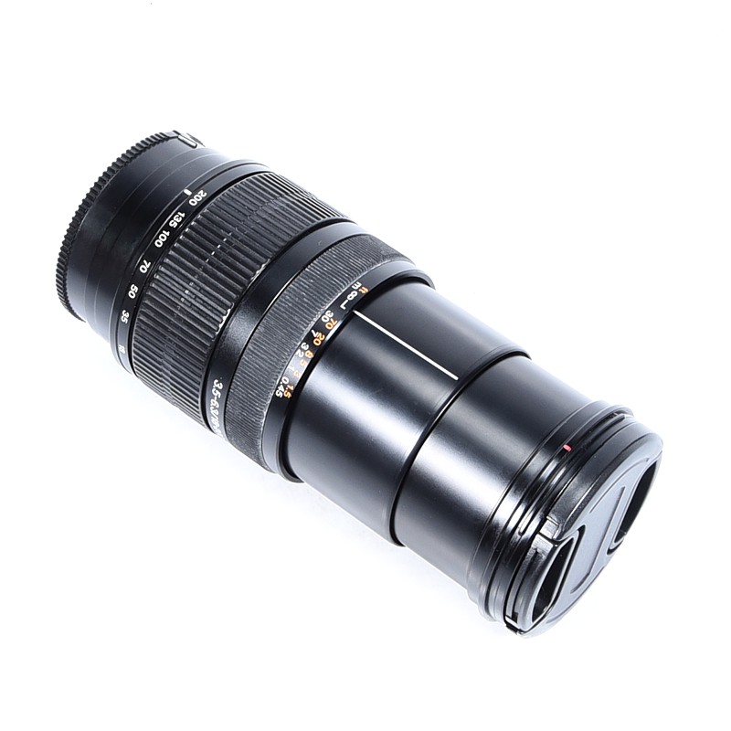 Sony DT 18-200mm f/3.5-6.3 - obrazek 3