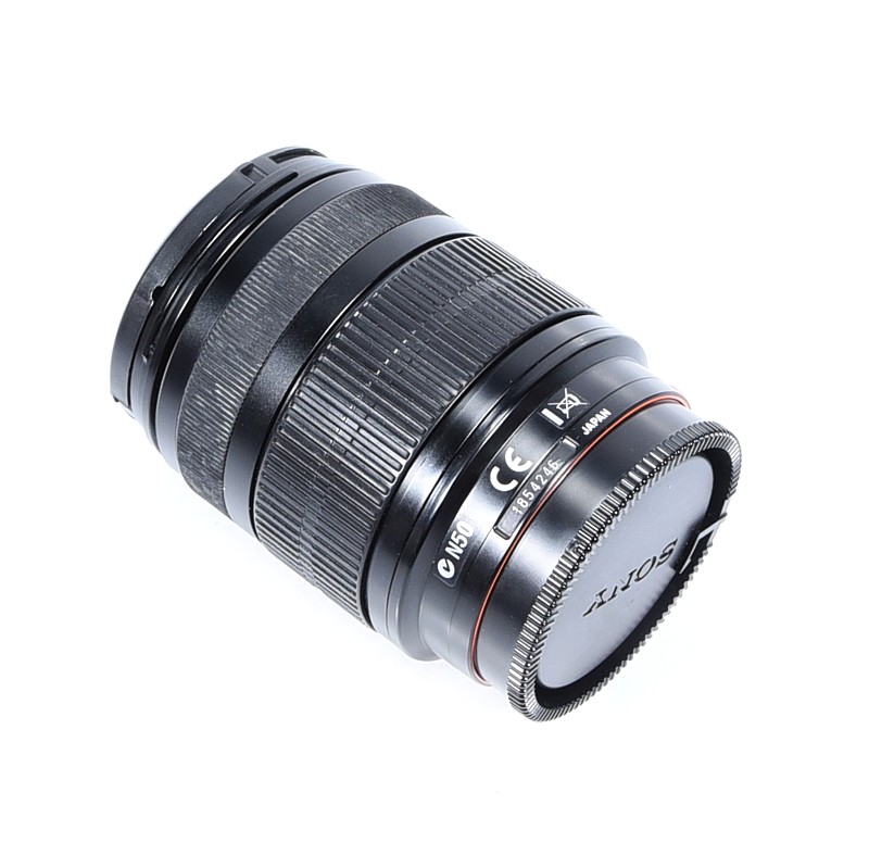 Sony DT 18-200mm f/3.5-6.3 - obrazek 4