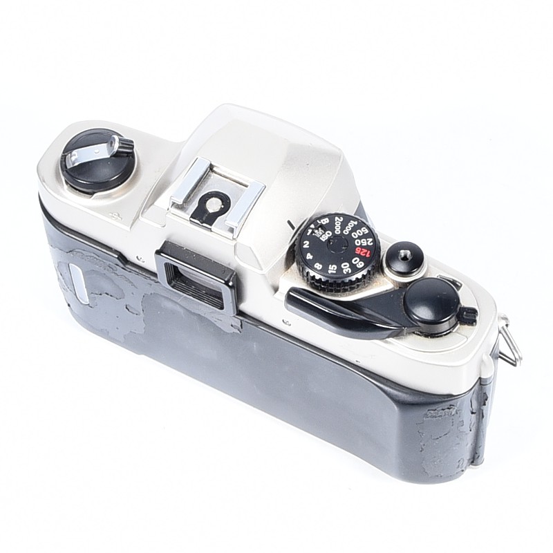 Nikon FM10 + 35-70mm + futerał - obrazek 5