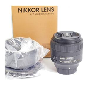 Nikon AF-S  85mm f/1,8G