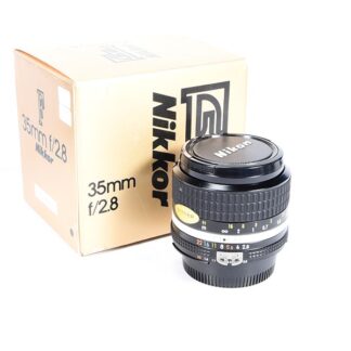 Nikon  35mm f/2.8 AI-s mint