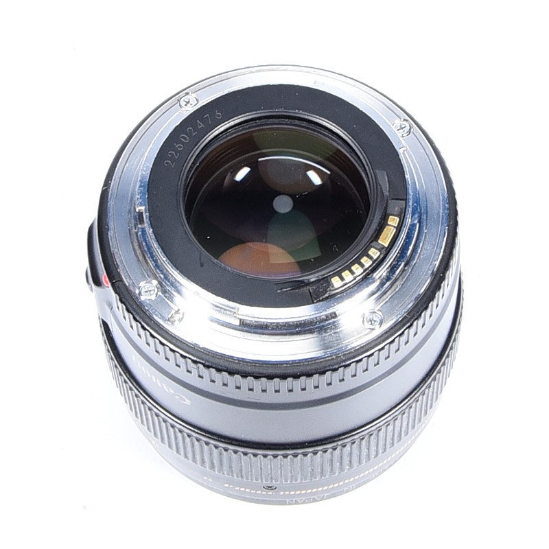 Canon EF 85mm f/1.8 USM - obrazek 6