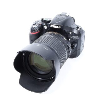 Nikon D5200 + AF-S 18-105mm VR zestaw