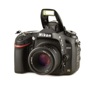 Nikon D610 + AF 50mm f/1.8D + torba