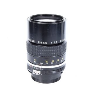 Nikon 135mm f/2.8 AI