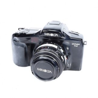 Minolta DYNAX 7xi + AF 35-70mm f/4 + torba