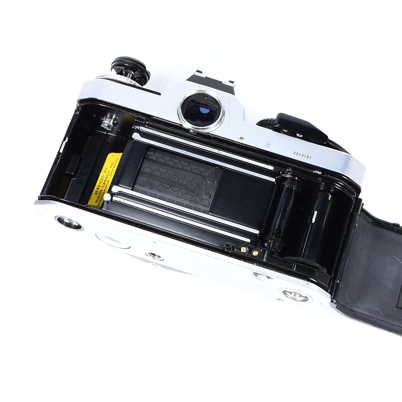 Nikon FE2 body - obrazek 5