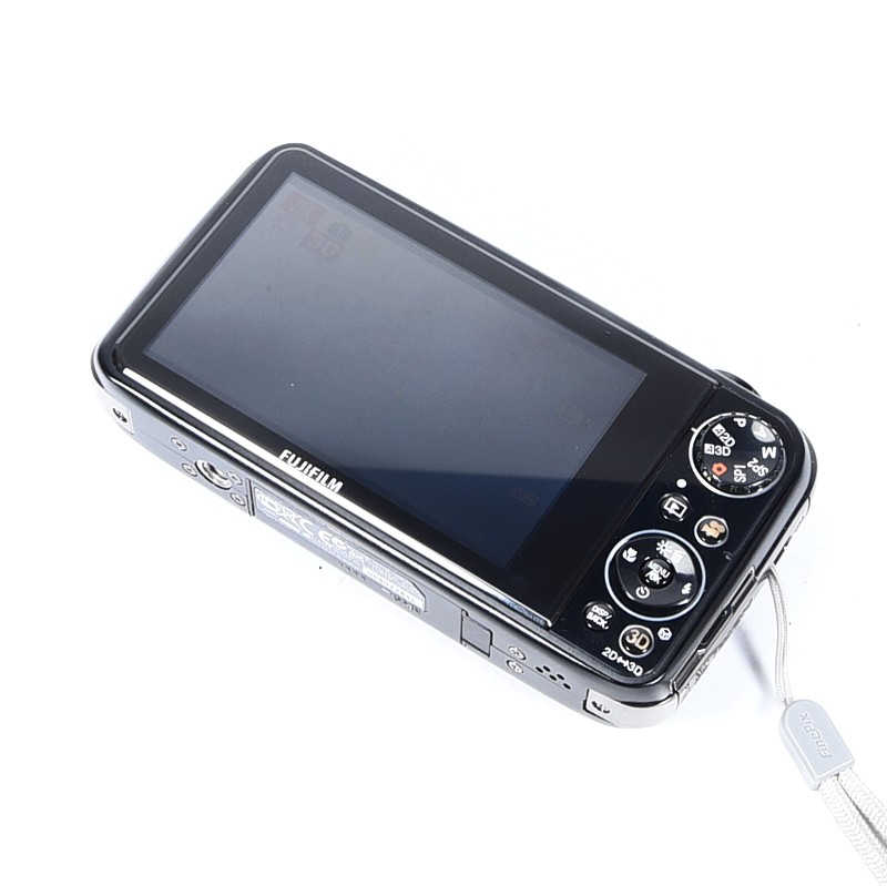 FujiFilm FinePix REAL 3D W3 - obrazek 5