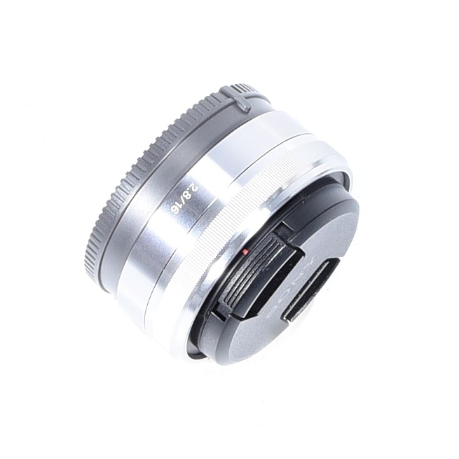 Sony E 16mm f/2.8 Pancake - obrazek 2