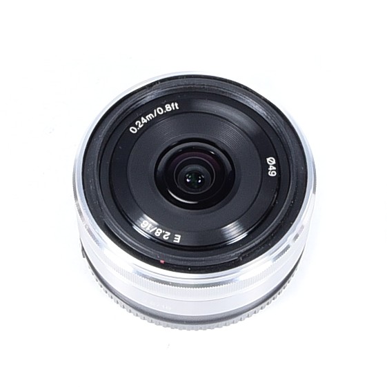 Sony E 16mm f/2.8 Pancake - obrazek 4