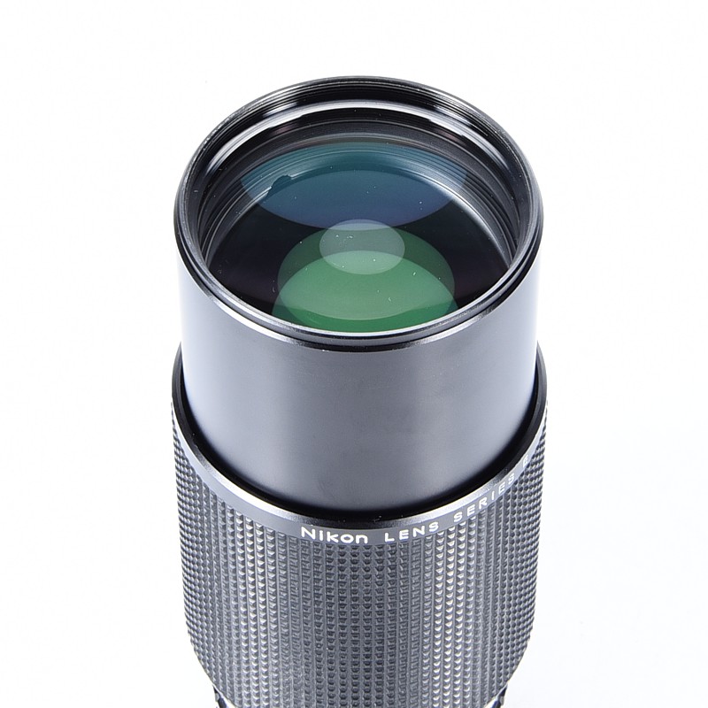 Nikon 70-210mm f/4 Series E AI-s - obrazek 4