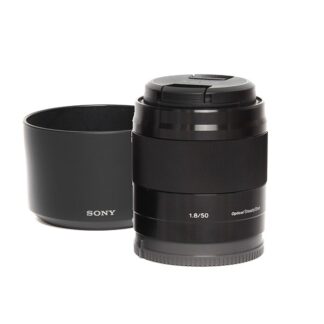 Sony E 50mm f/1.8 OSS SEL50F18