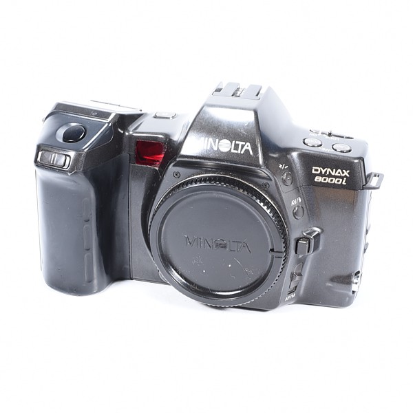 Minolta DYNAX 8000i body + karta