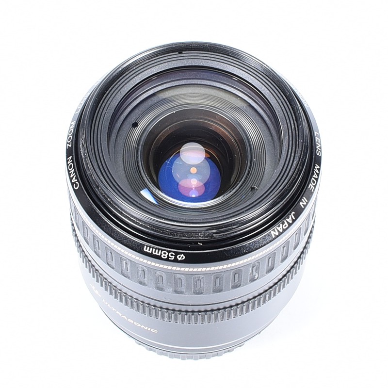 Canon EF 28-105mm f/3.5-4.5 USM - obrazek 4
