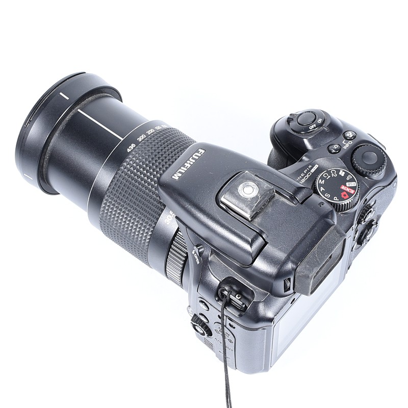 FujiFilm FinePix S200EXR - obrazek 4