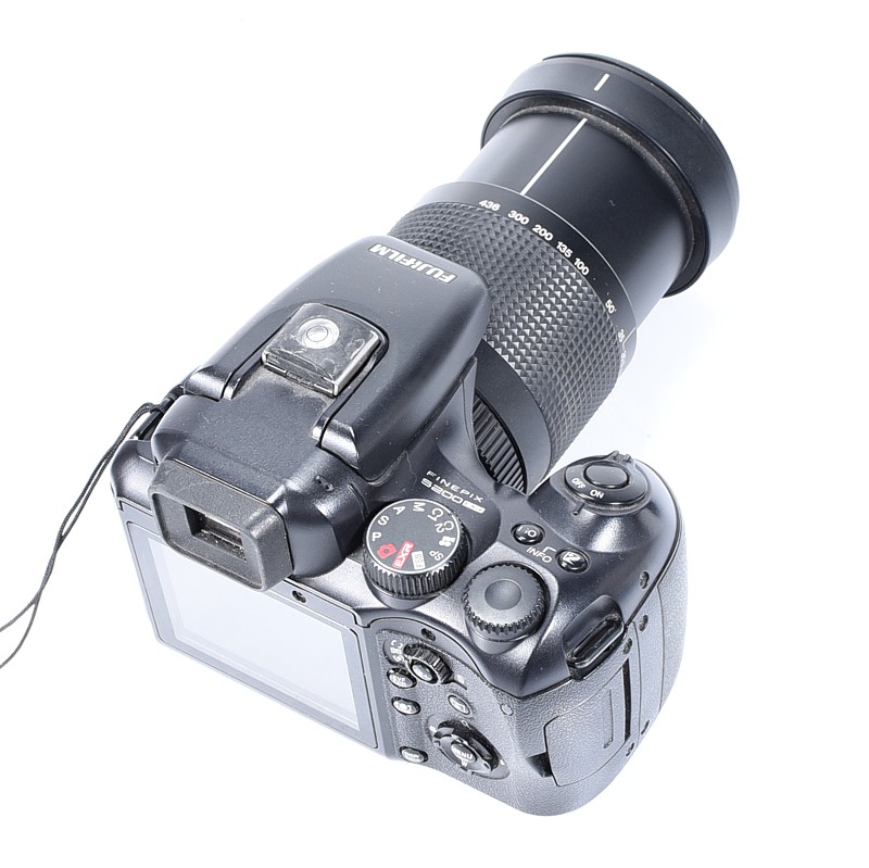 FujiFilm FinePix S200EXR - obrazek 5