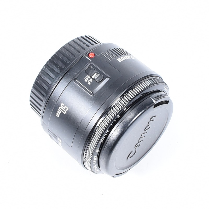 Canon EF 50mm f/1.8 II - obrazek 2