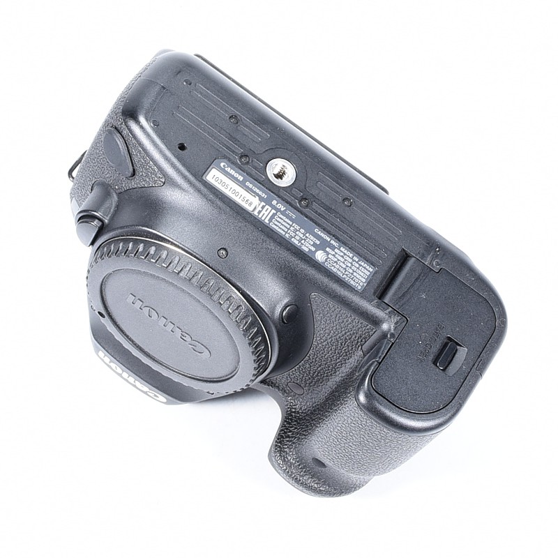 Canon EOS 6D Mark II body - obrazek 6