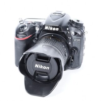 Nikon D7100 + AF-P DX 18-55mm VR