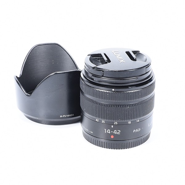 Panasonic LUMIX G VARIO 14-42mm f/3.5-5.6 II ASPH. MEGA O.I.S.