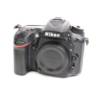 Nikon D7100 body