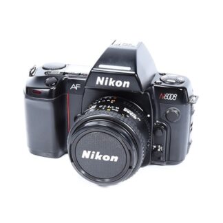 Nikon F-801 + Nikkor AF 50mm f/1.8 + futerał