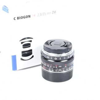 Carl Zeiss C Biogon T* 35mm f/2.8 ZM / Leica M